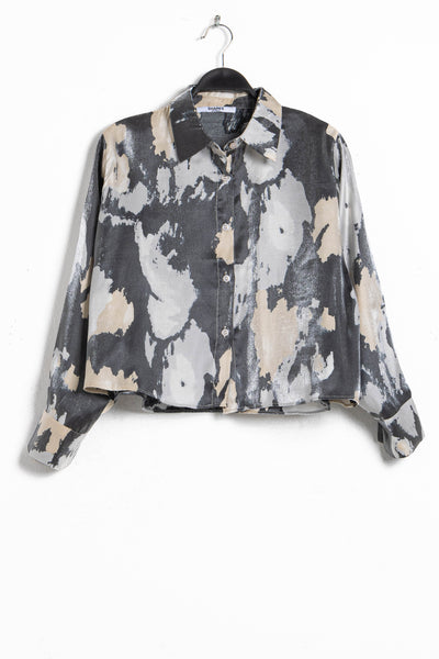 ABSTRACT PRINT CROP SATIN SHIRT