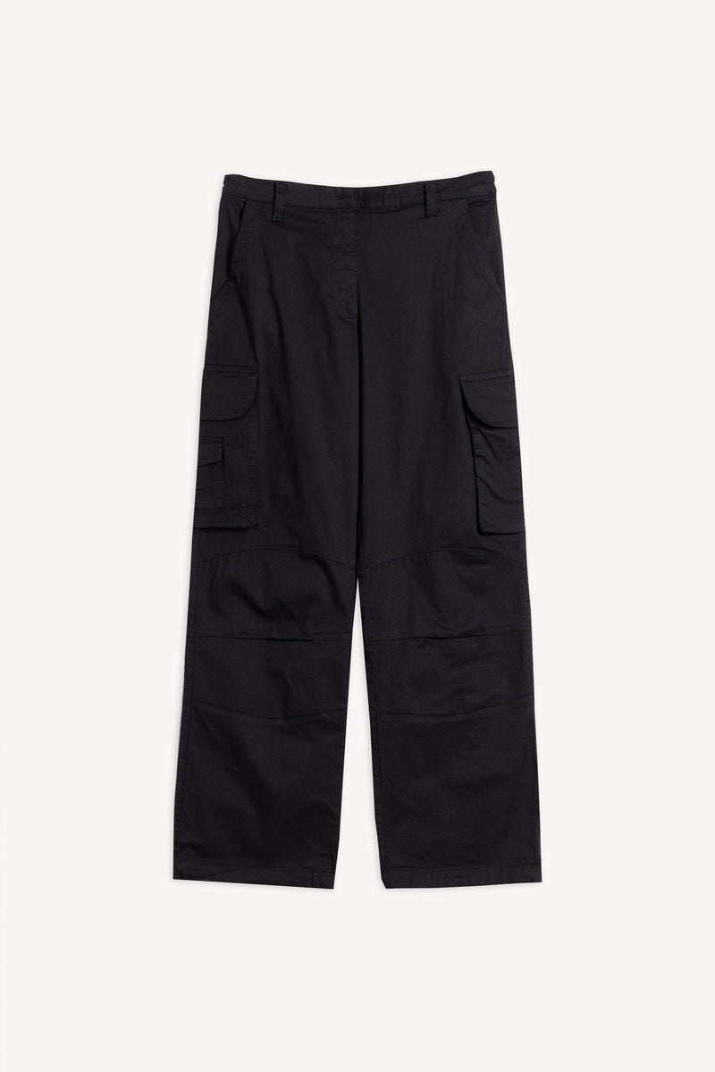 STRAIGHT-FIT CARGO TROUSERS