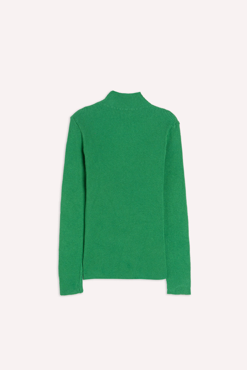 SOFT RIBBED TURTLE NECK TOP