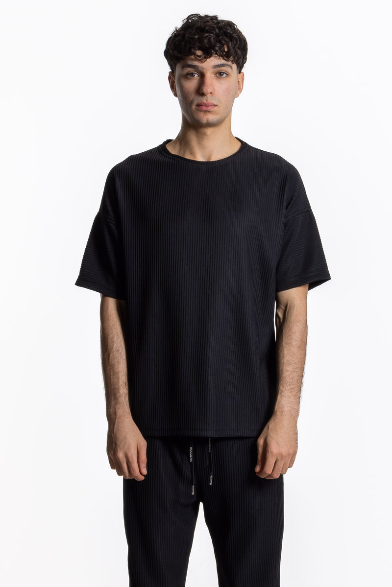 PLEATED T-SHIRT SET