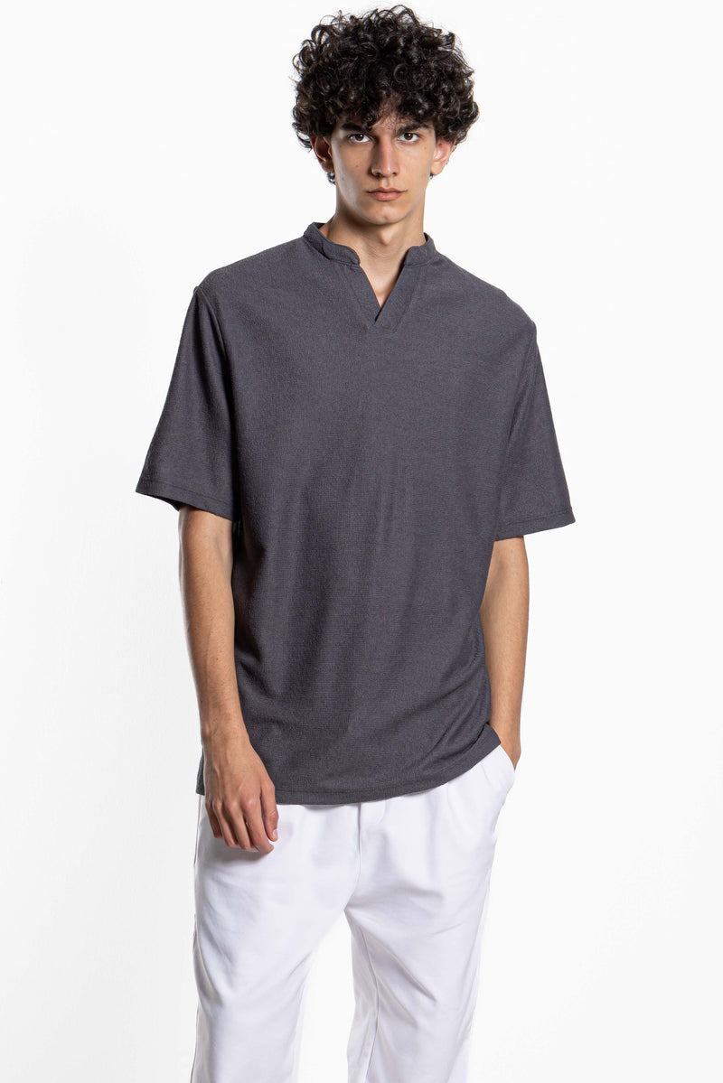 TEXTURED MANDARIN COLLAR T-SHIRT