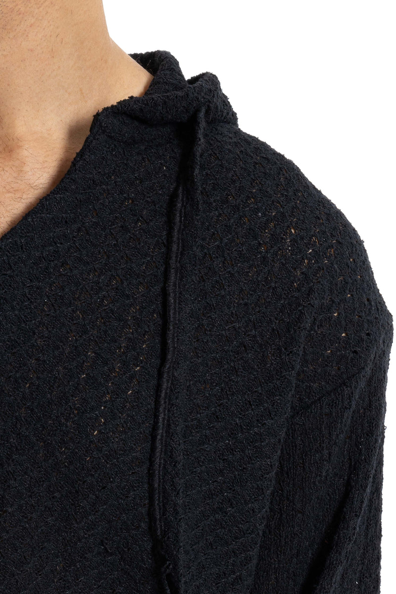 TEXTURED LIGHTWEIGHT HOODIE