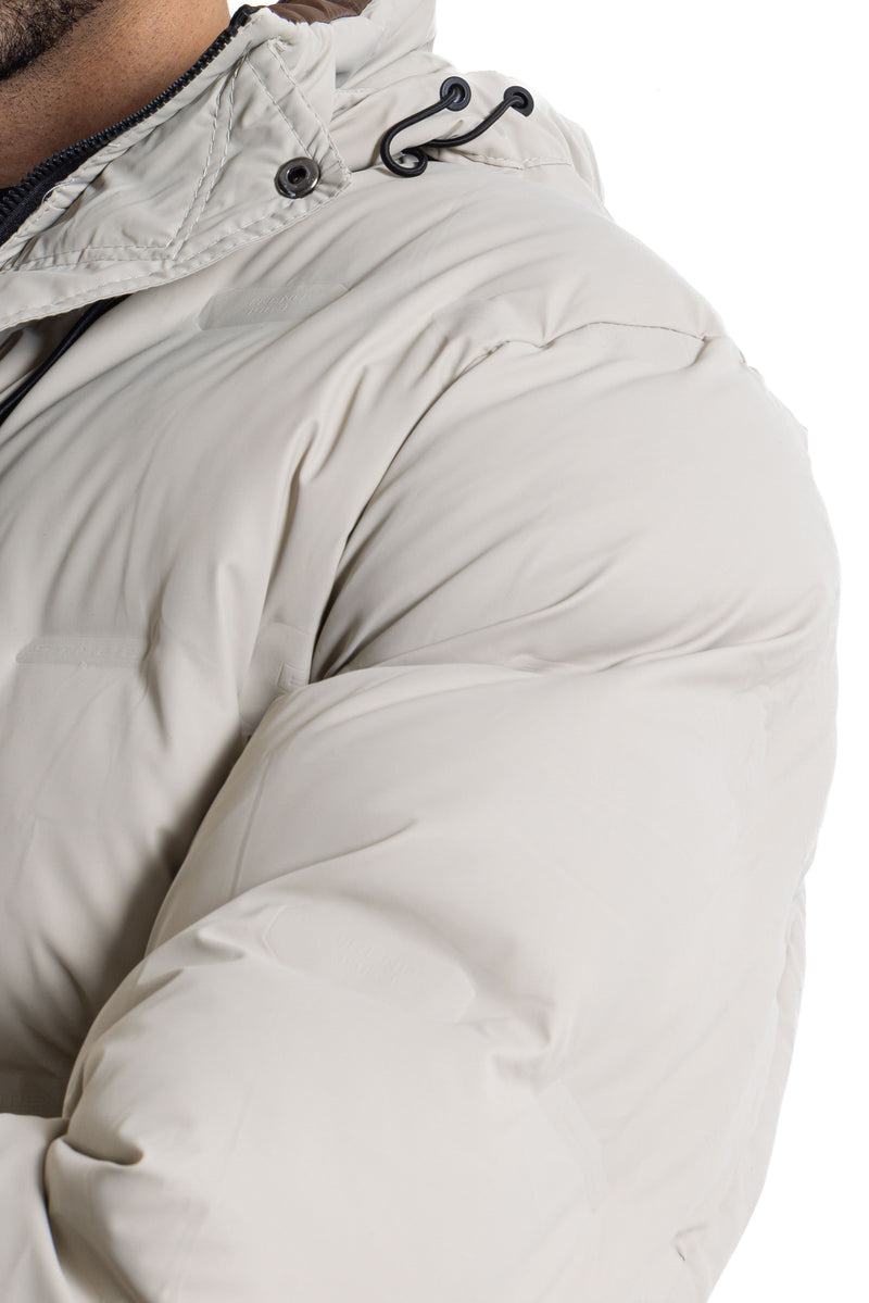 DETAILED PUFFER JACKET