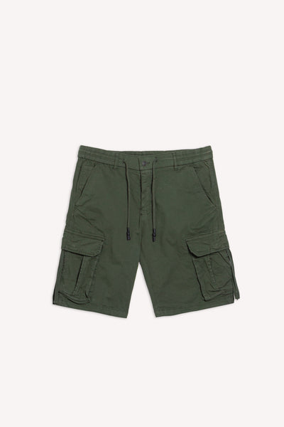 DETIALED CARGO SHORTS