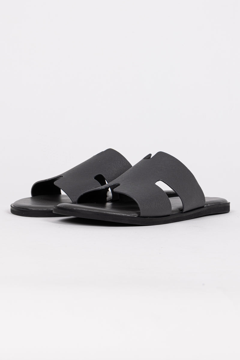 SPLIT LEATHER SANDALS