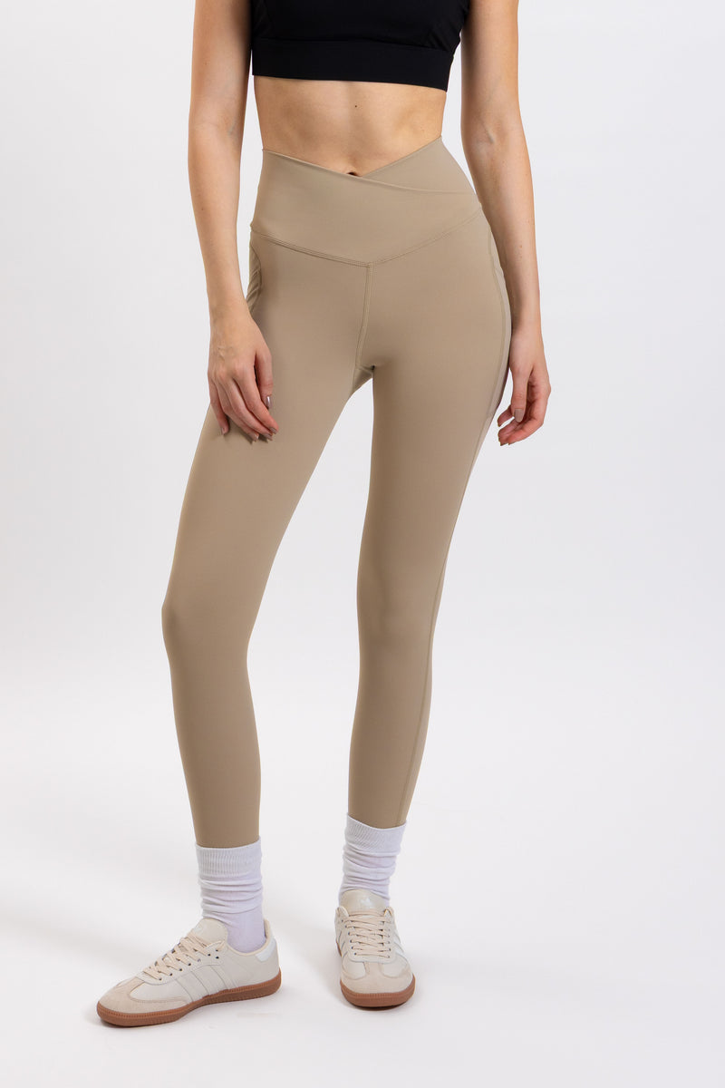 SOFT POCKET LEGGING