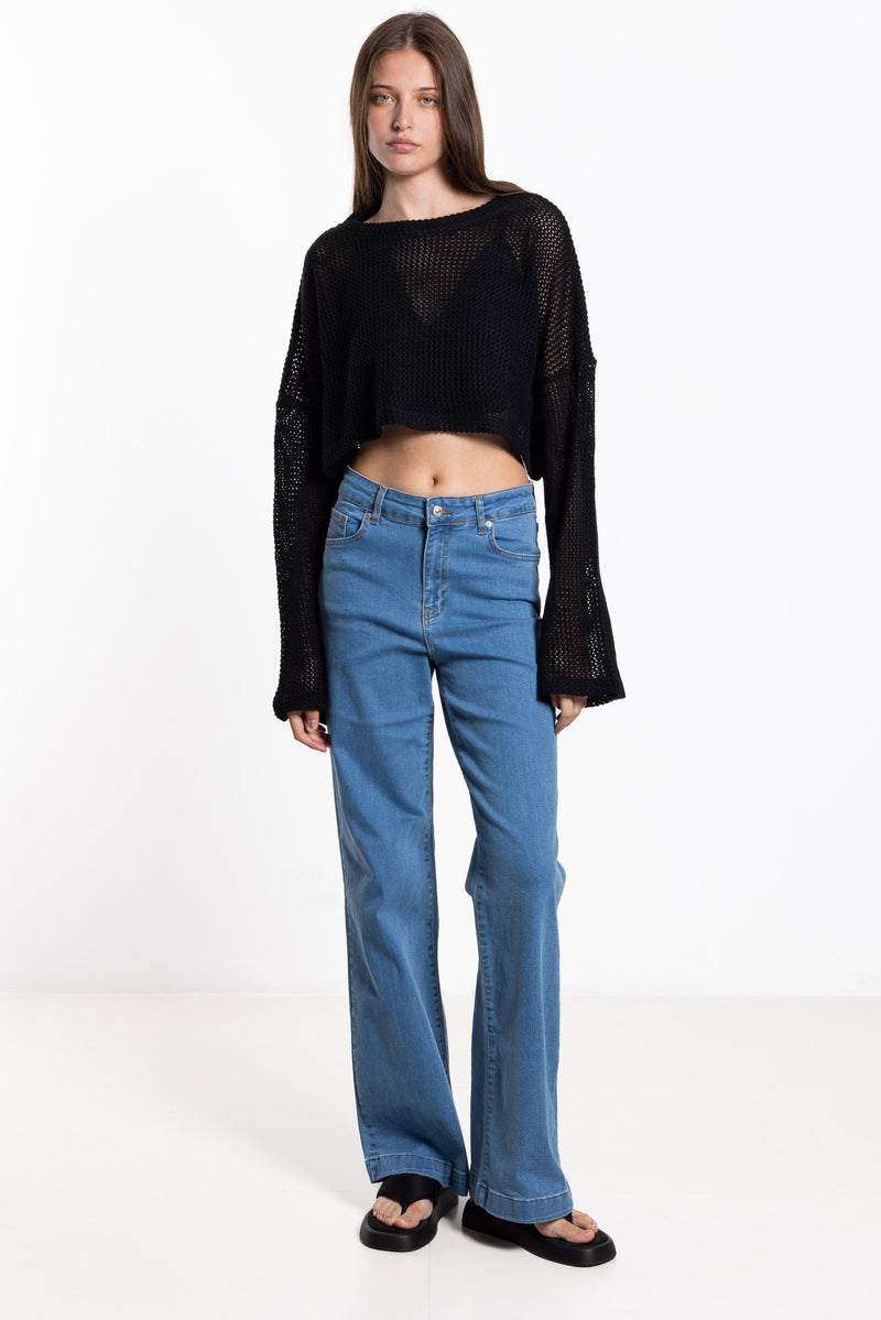 STRAIGHT FIT HIGH-RISE JEANS