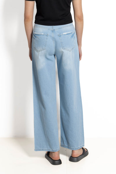 WIDE-LEG MID-RISE JEANS