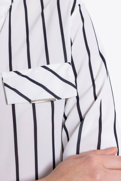 DETIALED STRIPED BLOUSE