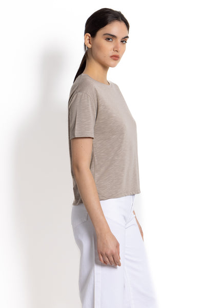 LIGHTWEIGHT TEXTURED T-SHIRT