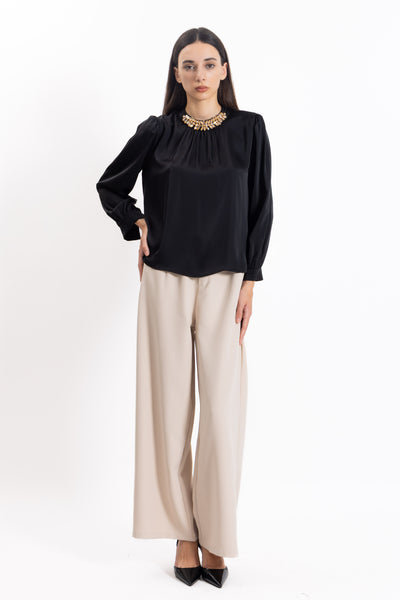 DETAILED SATIN TOP