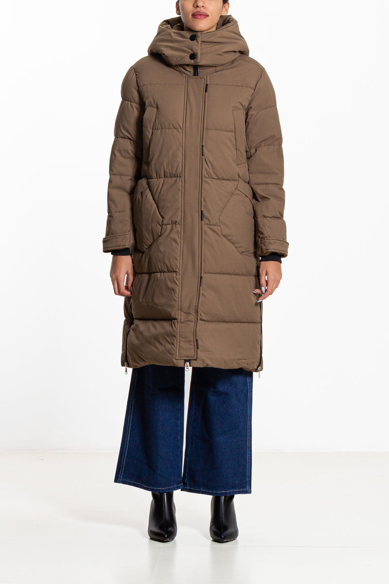 WIND PROTECTION HOODED LONG PUFFER JACKET