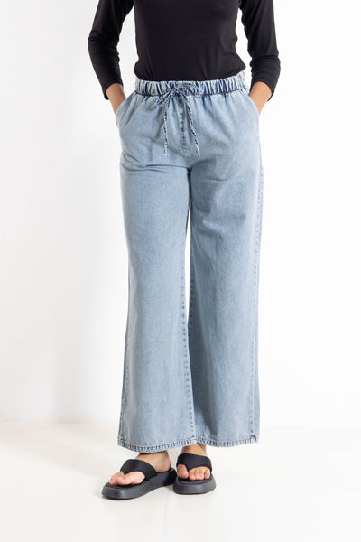 WIDE-LEG DENIM TROUSERS