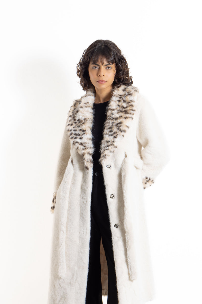 FAUX FUR DETAILED COAT