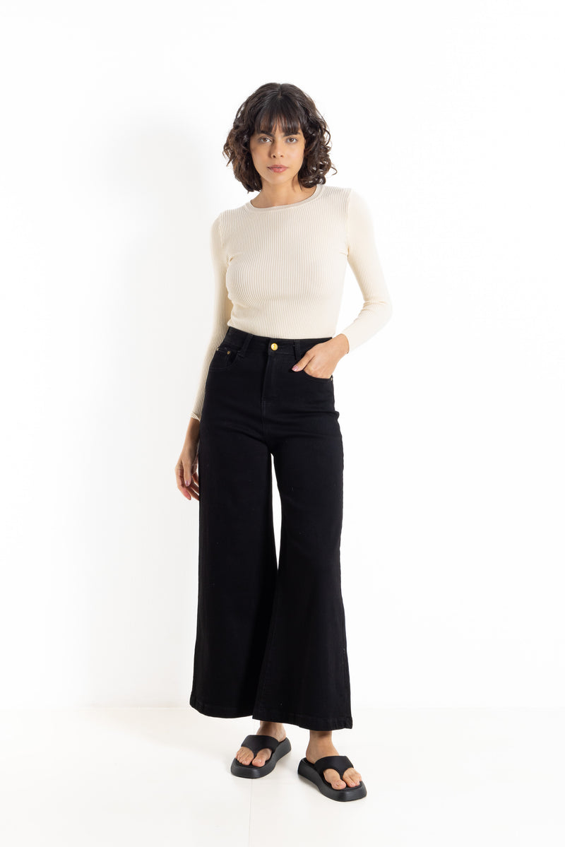 WIDE-LEG CROPPED JEANS