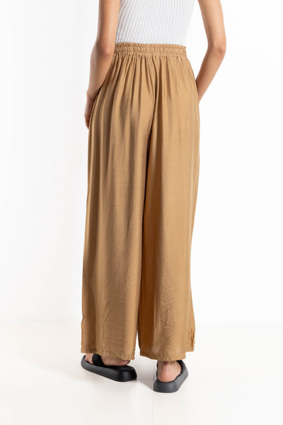 WIDE-LEG COMFORT TROUSERS