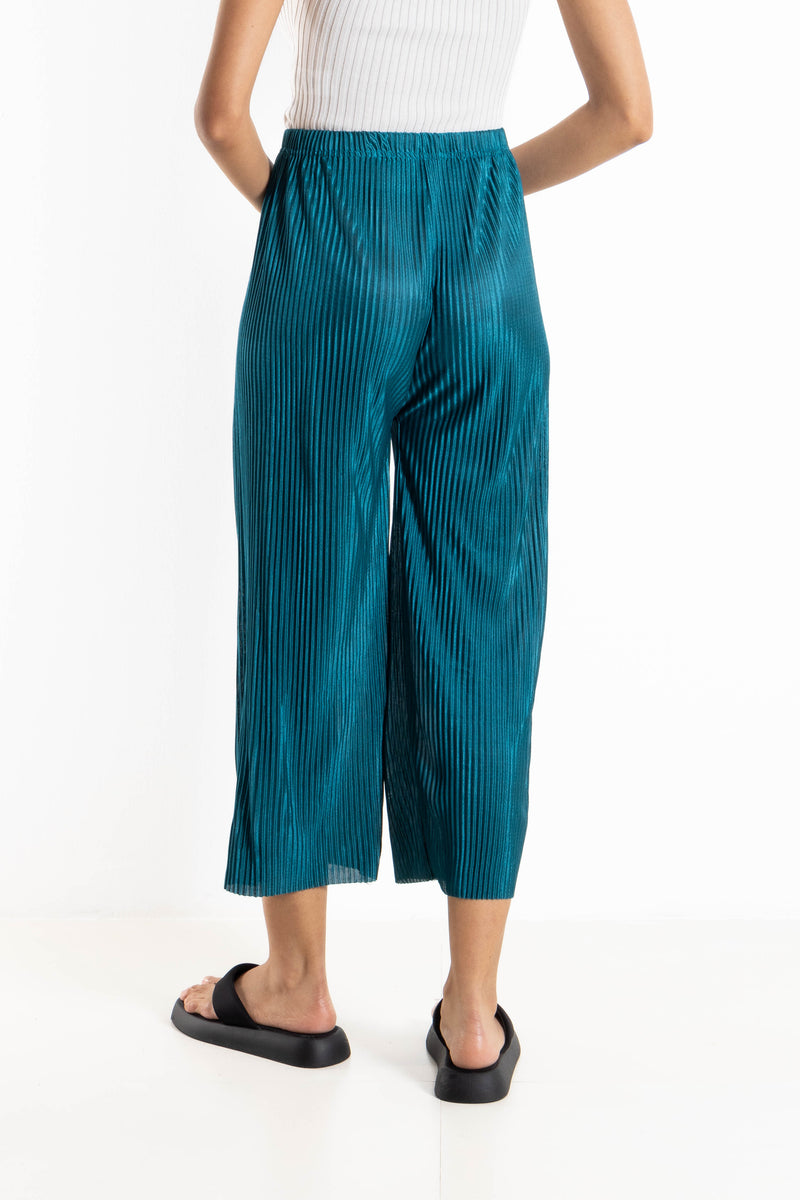 PLEATED SATIN CROPPED TROUSERS